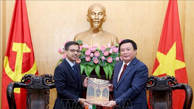Ho Chi Minh National Academy of Politics fosters ties with Indian, Singaporean partners